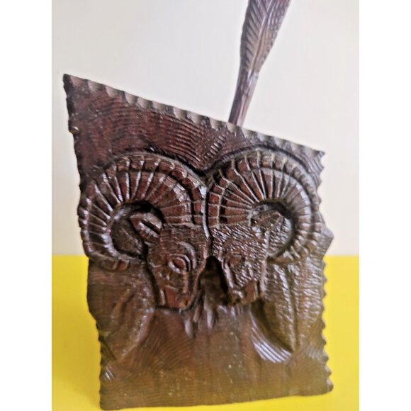 Vintage Large Back Forest Wooden pen holder carving Rams Butting Heads - Picture 2 of 13